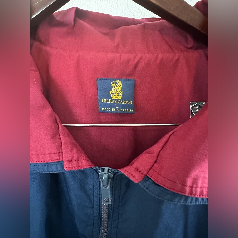 Vintage Ritz Carlton windbreaker - Picture 2 of 6